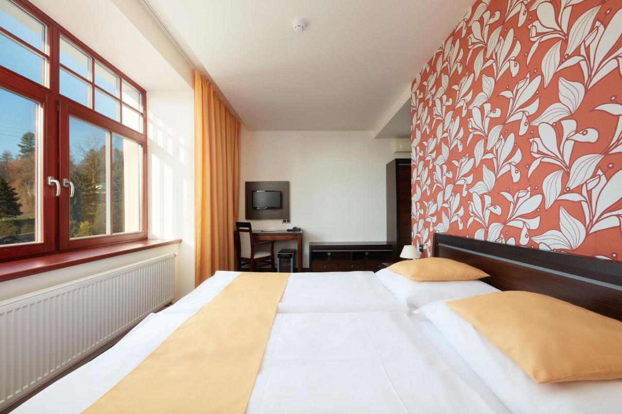 Hotel Slunny Dvur Jeseník Eksteriør billede