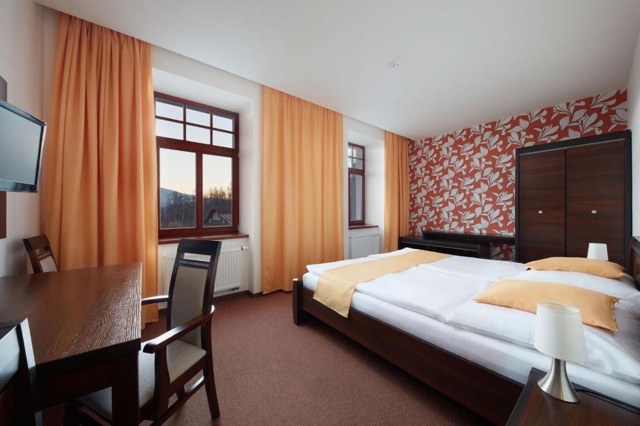 Hotel Slunny Dvur Jeseník Eksteriør billede