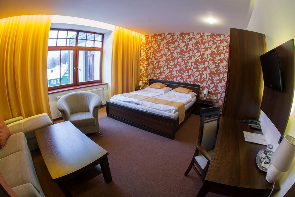 Hotel Slunny Dvur Jeseník Eksteriør billede