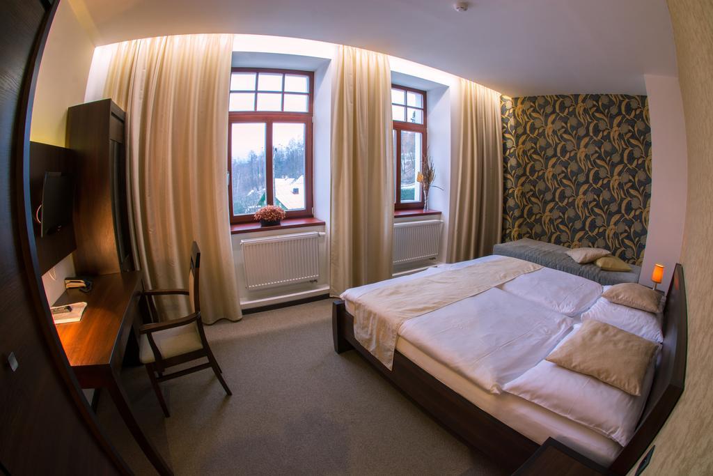 Hotel Slunny Dvur Jeseník Eksteriør billede